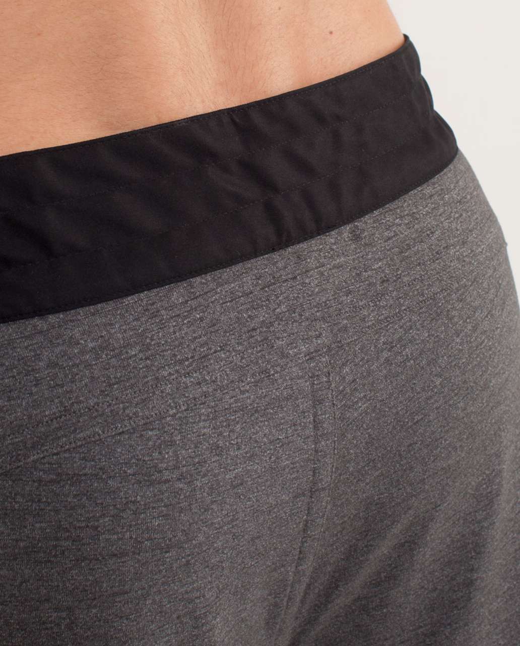 Lululemon Power Yoga Short - Heathered Soot / Black