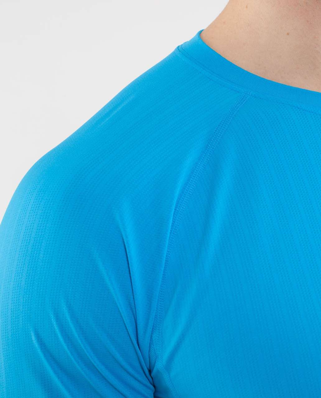 Lululemon Cadence Tee - Kayak Blue