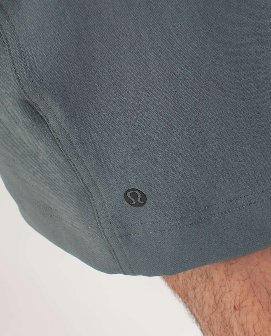 Lululemon Cadence Short - Deep Shore