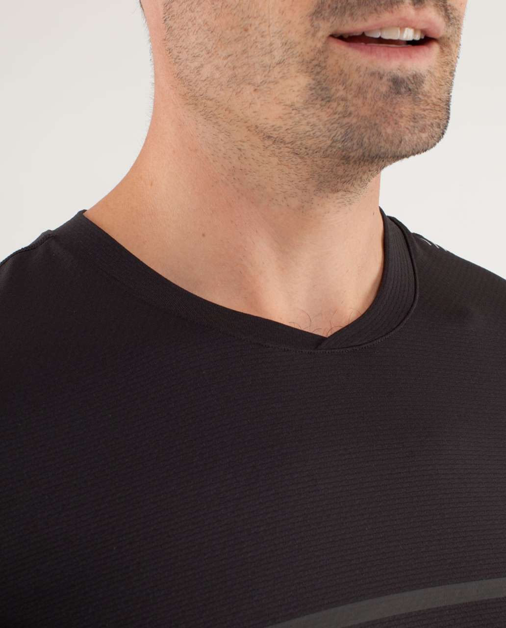 Lululemon Sprint Tech Short Sleeve - Black