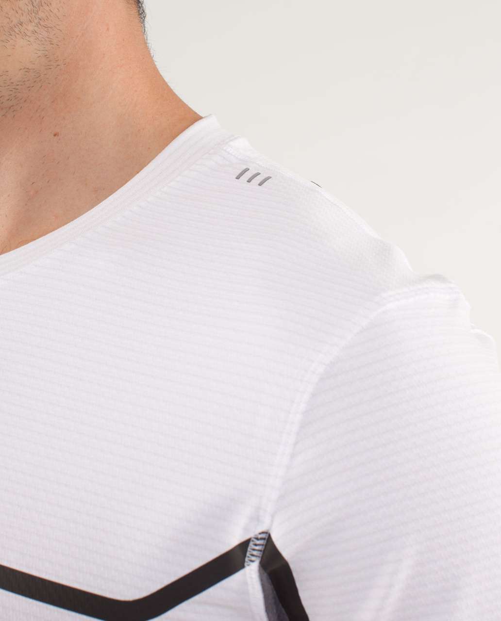 Lululemon Sprint Tech Short Sleeve - White / Slate