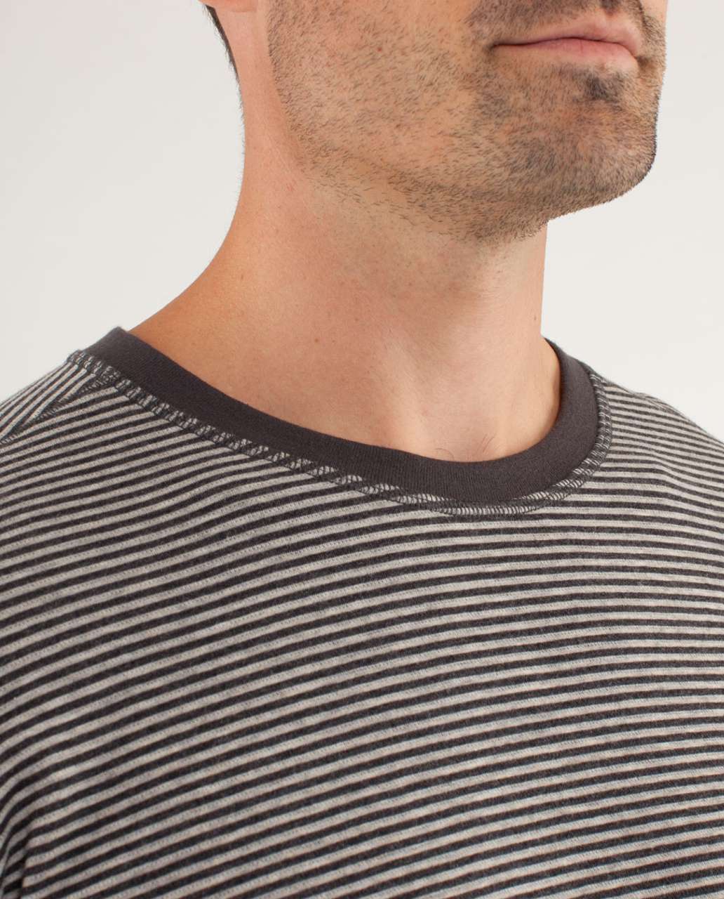 Lululemon Binary Crew - Classic Stripe / Heathered Mojave Tan / Heathered Soot (reverses To Heathered Soot)