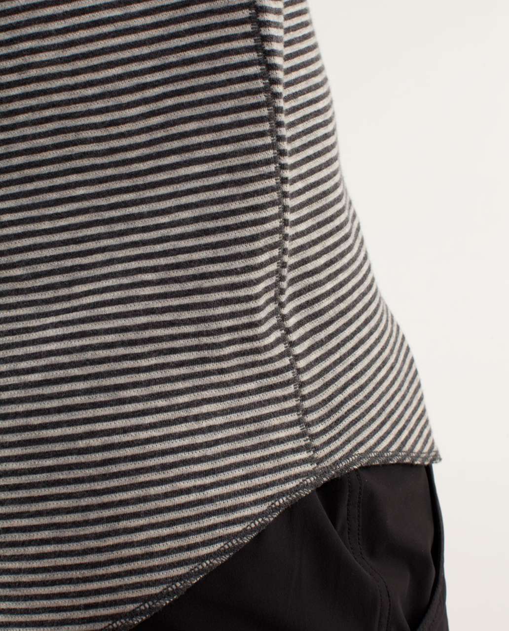 Lululemon Binary Crew - Classic Stripe / Heathered Mojave Tan / Heathered Soot (reverses To Heathered Soot)