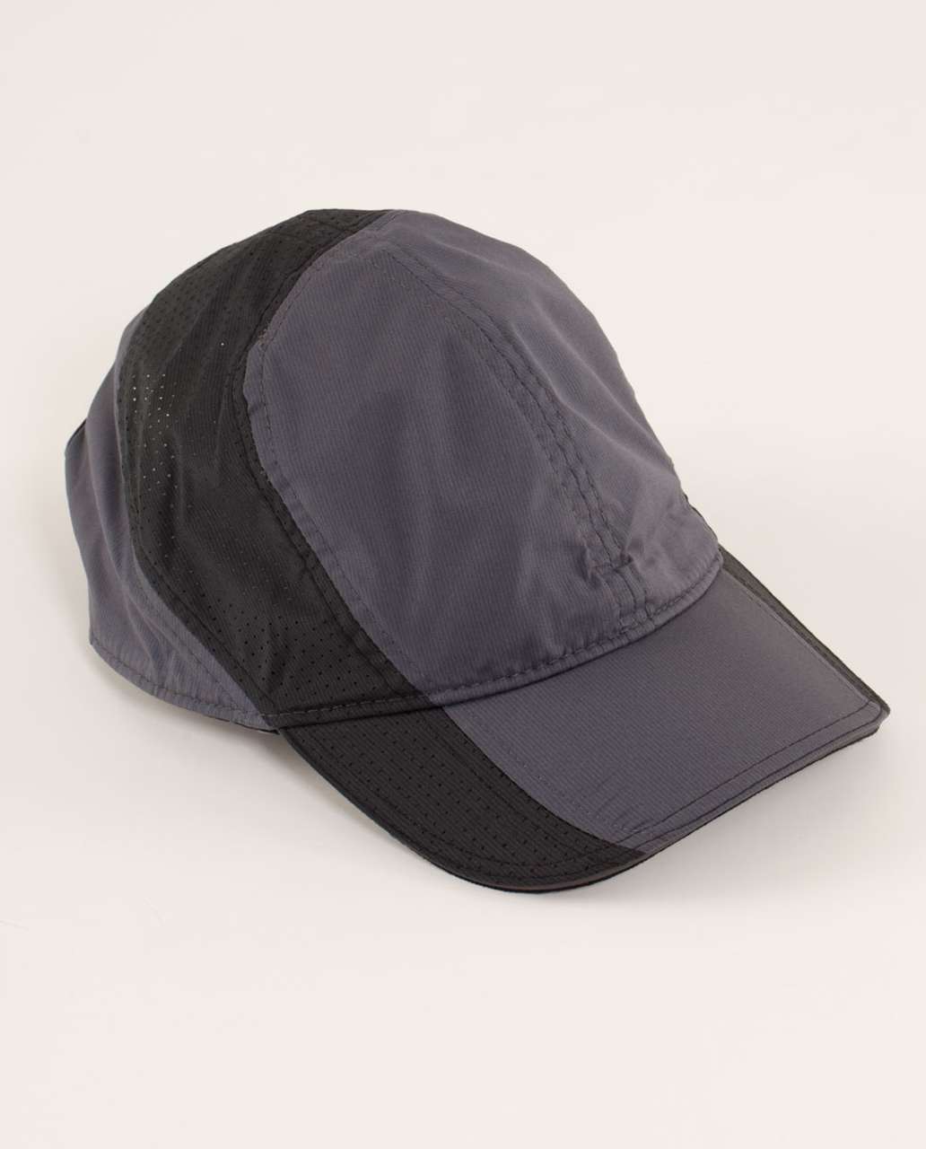 Lululemon Keep Cool Run Hat - Dark Slate / Black