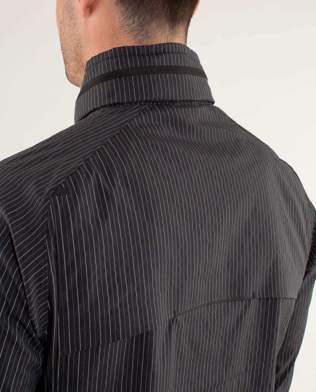 Lululemon Sprint Jacket II *Reflective - Chalk Stripe Reflective Black Slate