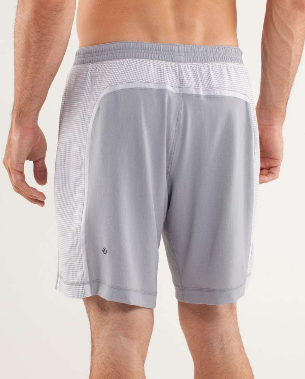 Lululemon Run:  Response Short - Silver Slate / Houndstoothswift White Silver Slate