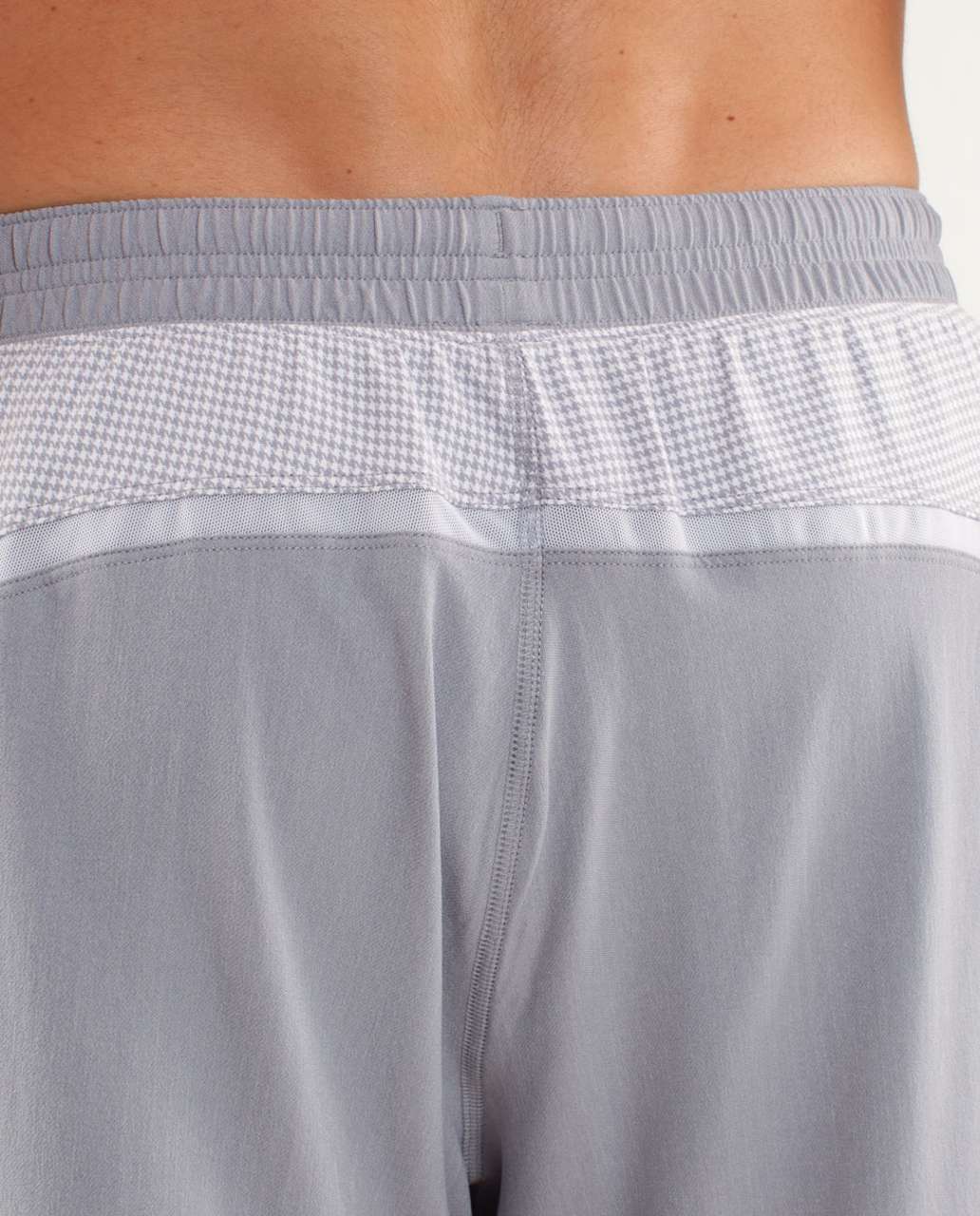 Lululemon Run:  Response Short - Silver Slate / Houndstoothswift White Silver Slate