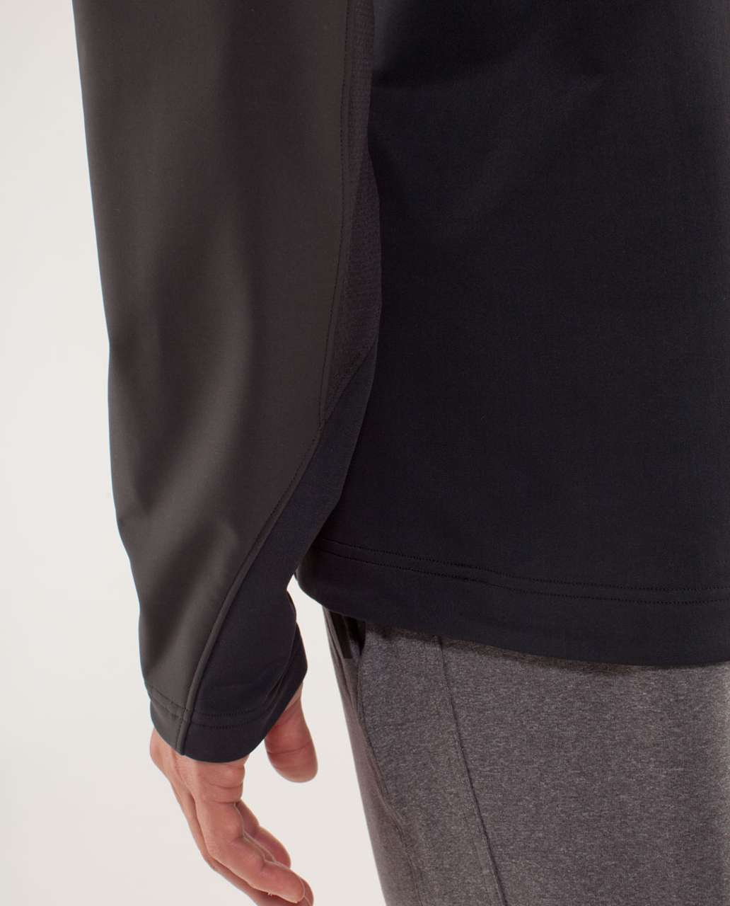 Lululemon Chillstop 1/2 Zip - Black