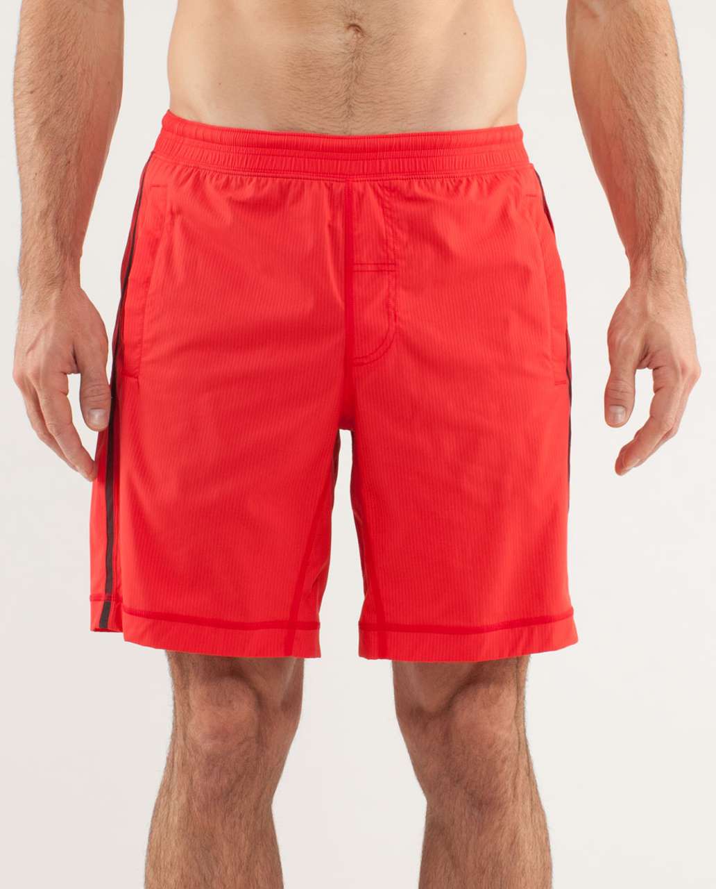 Lululemon Run: Response Short - Love Red / Soot - lulu fanatics