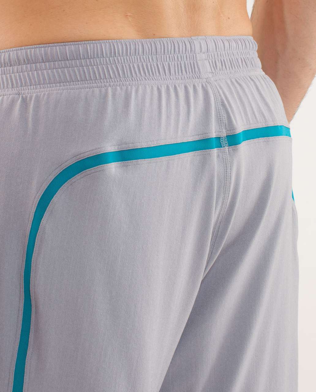 Lululemon Run:  Response Short - Heathered Smooth Silver / Surge