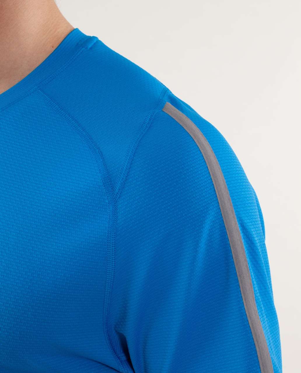 Lululemon Training Tech Short Sleeve - Beaming Blue