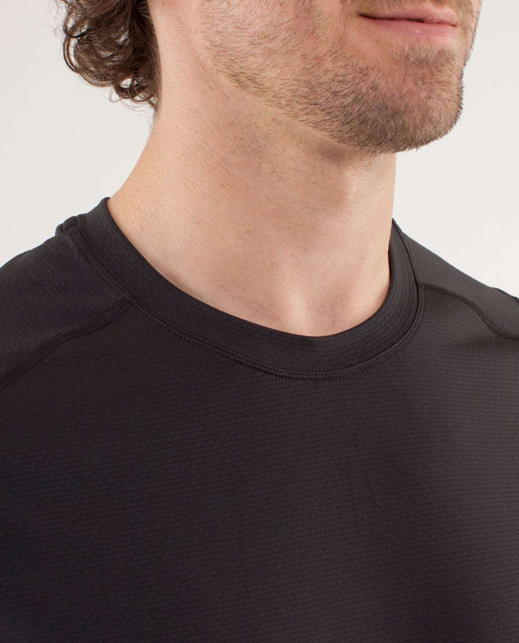 Lululemon Training Tech Short Sleeve - Black