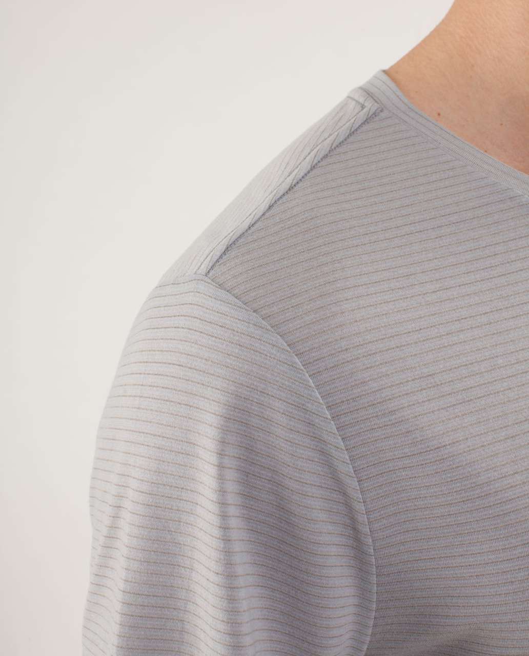 Lululemon Studio Tee - Heathered Silver Slate