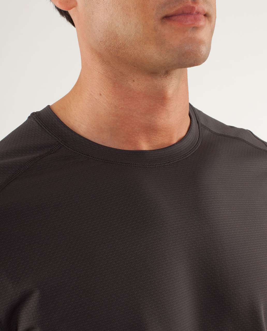 Lululemon Training Tech Short Sleeve - Soot