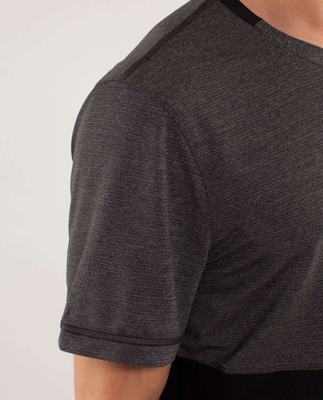 Lululemon Precise Tee - Black