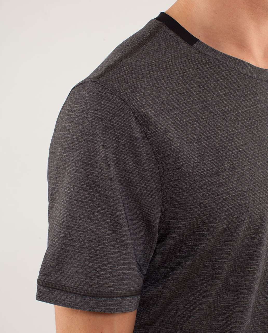 Lululemon Precise Tee *Silverescent - Black