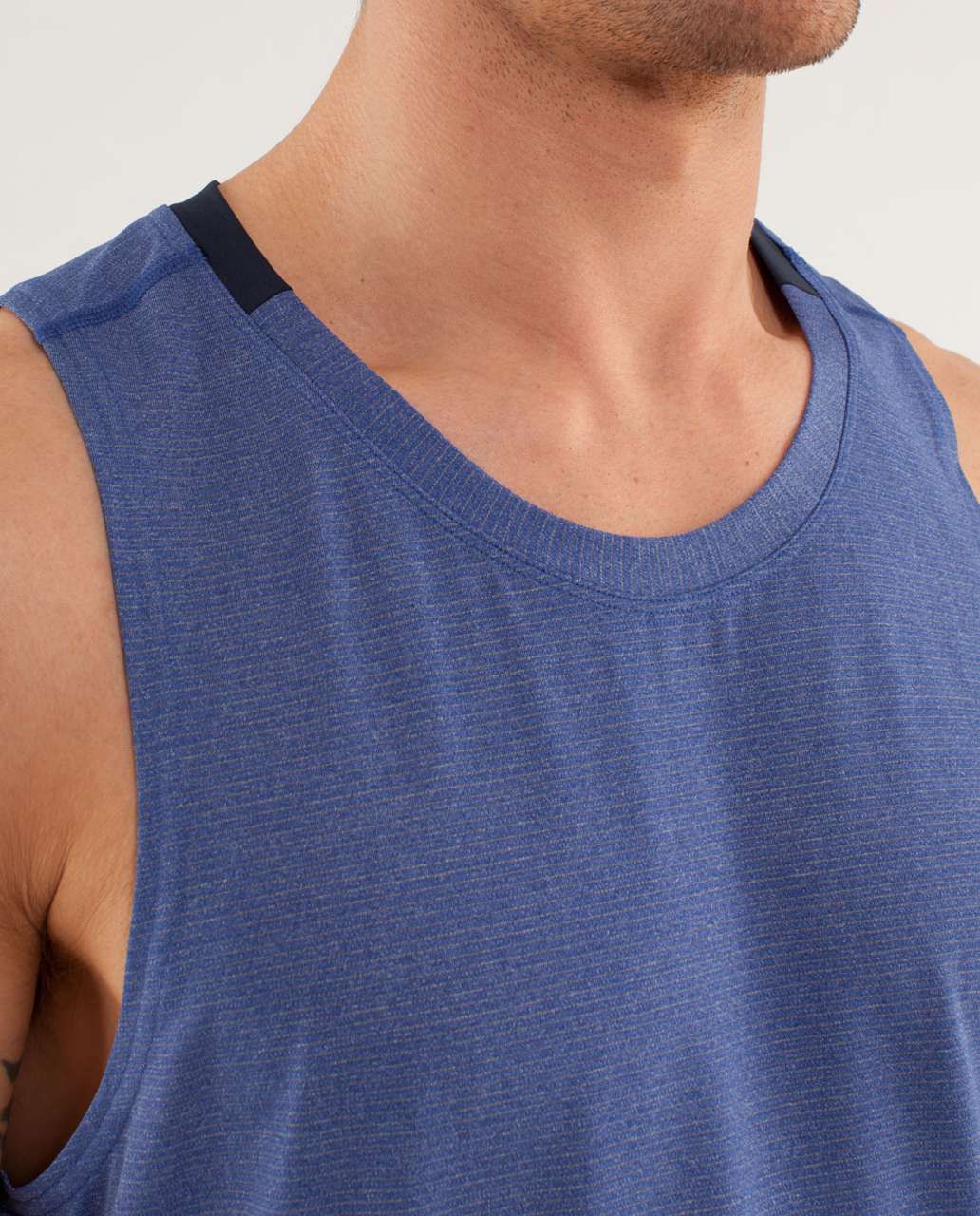 Lululemon Precise Singlet - Hampton Blue