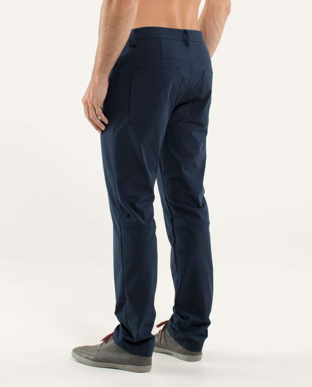 Lululemon Mission Pant II - Inkwell