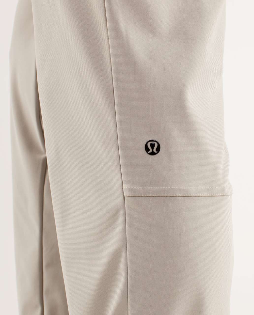 Lululemon Mission Pant II - Mojave Tan