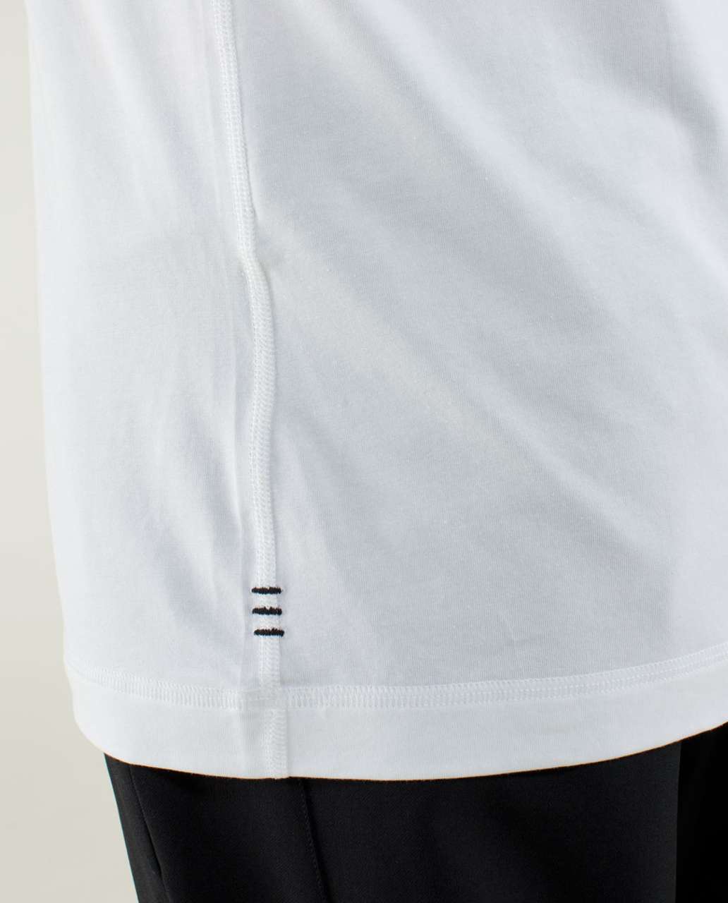 Lululemon 5 Year Basic V - White (Third Release)