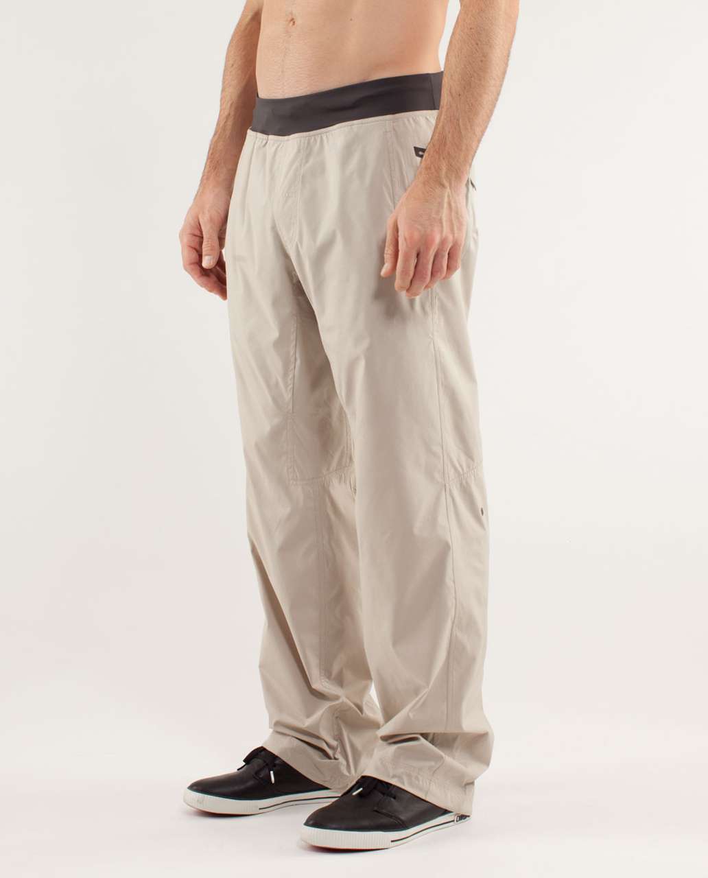 Lululemon Presta Pant II - Mojave Tan