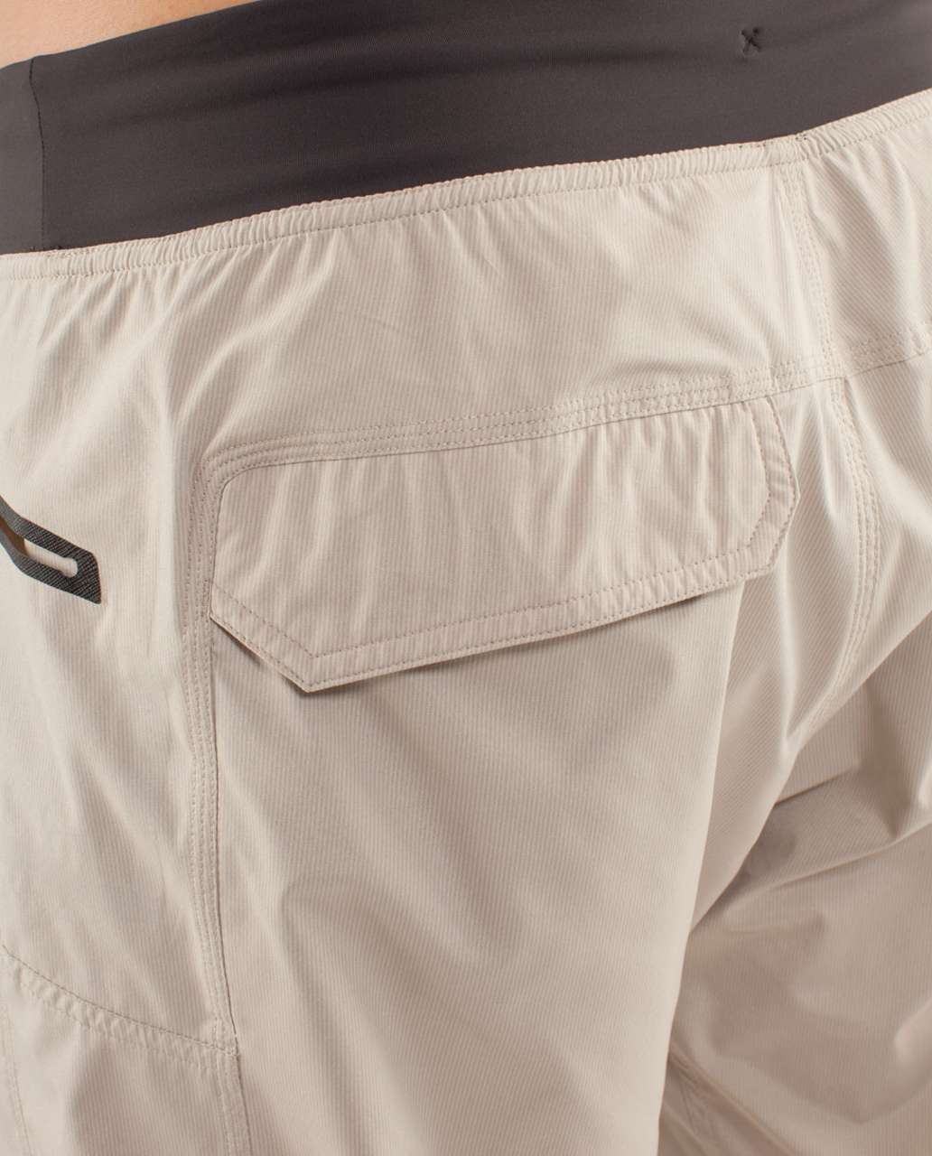 Lululemon Presta Pant II - Mojave Tan