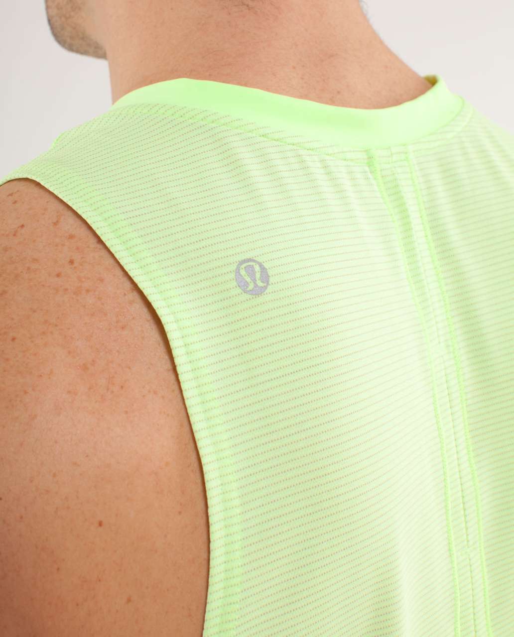 Lululemon Precise Singlet *Mesh - Faded Zap