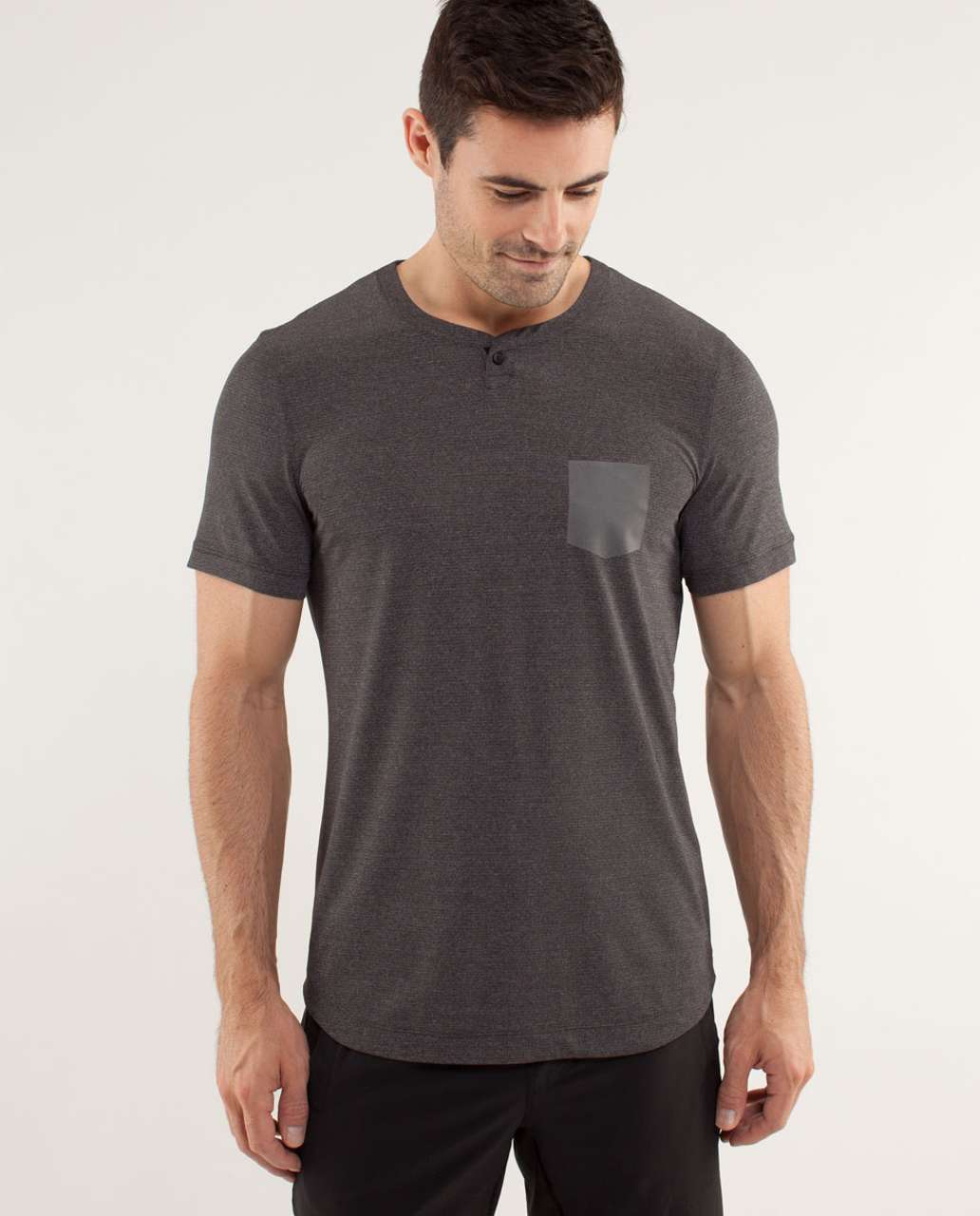 Lululemon One Hit Henley - Black