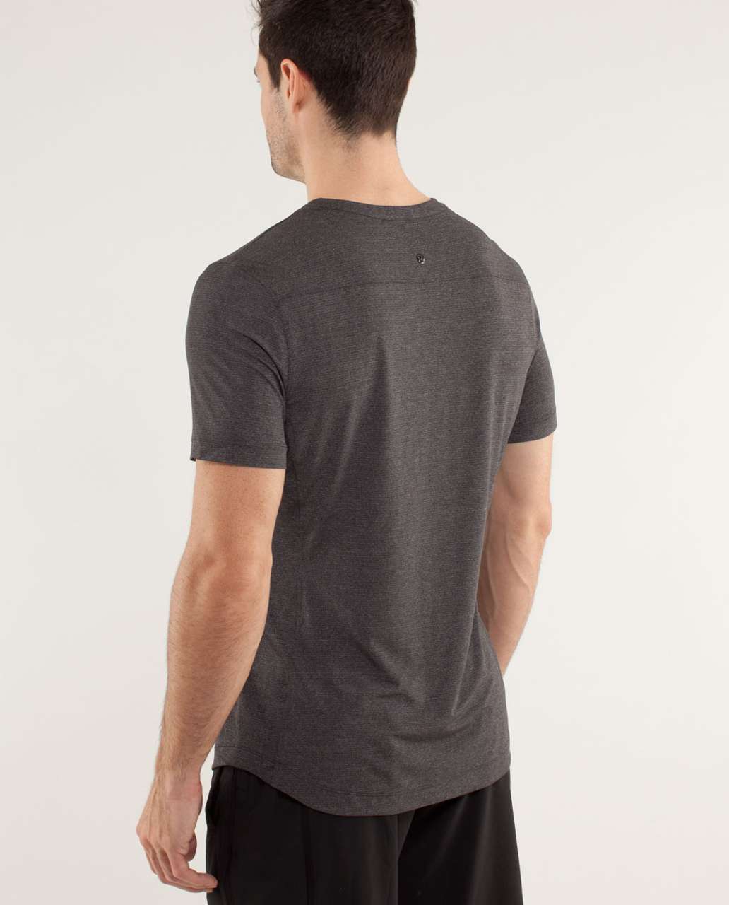 Lululemon One Hit Henley - Black - lulu fanatics