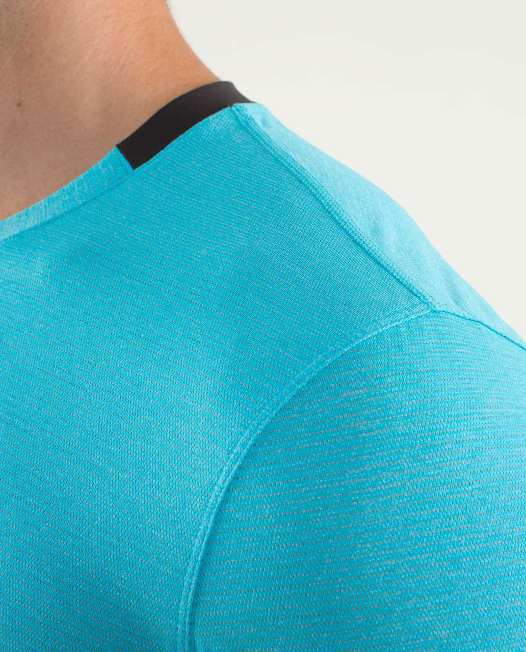 Lululemon Precise Tee *Mesh - Spry Blue