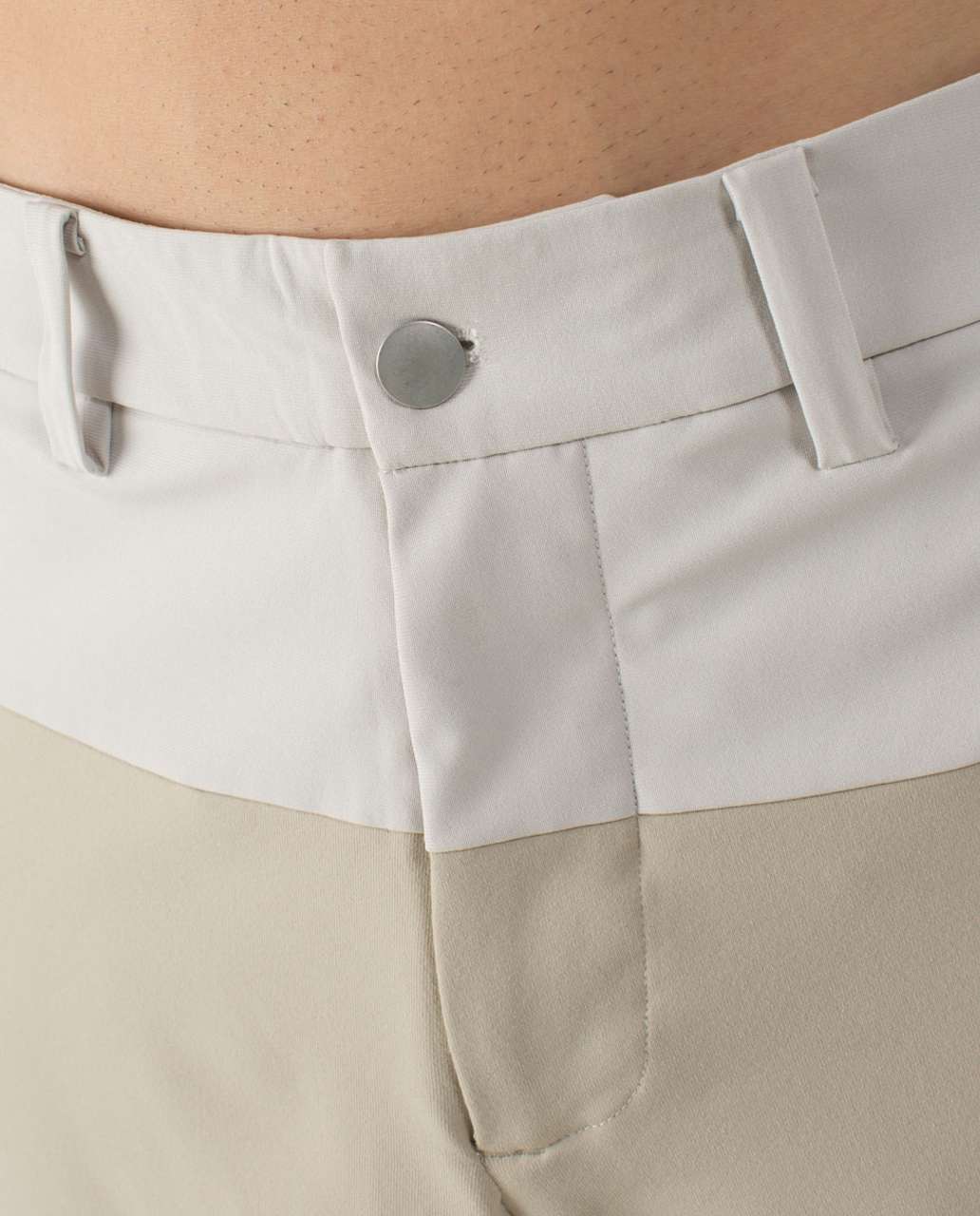 Lululemon Vital Short - Mojave Tan / Buff