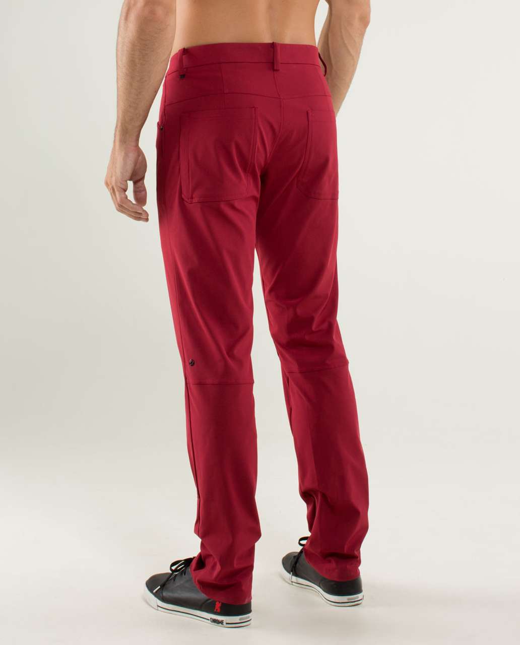 Lululemon Mission Pant II - Deepest Cranberry