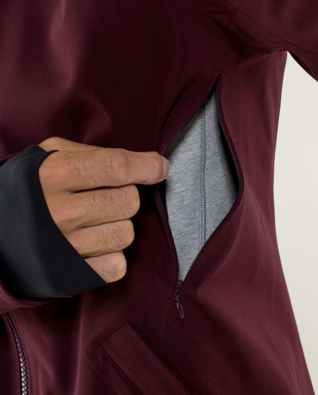 Lululemon PNW Jacket - Bordeaux Drama