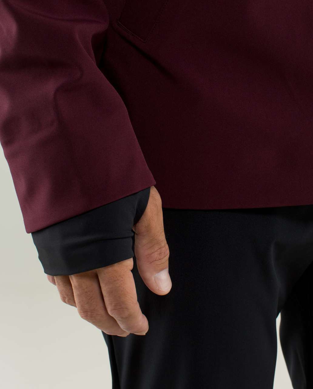 Lululemon PNW Jacket - Bordeaux Drama