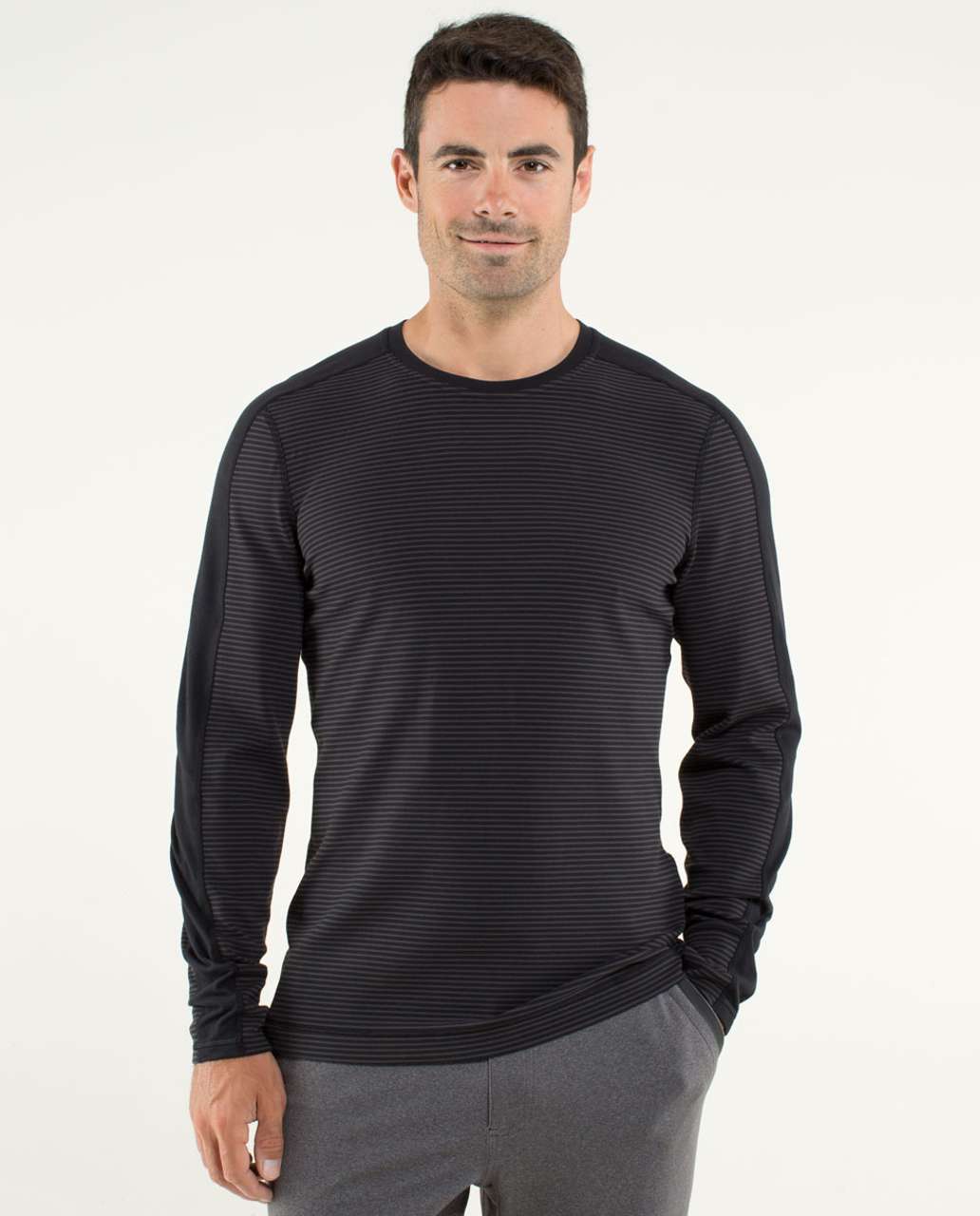 Lululemon Long-Sleeve Crewneck Base Layer - Black - lulu fanatics