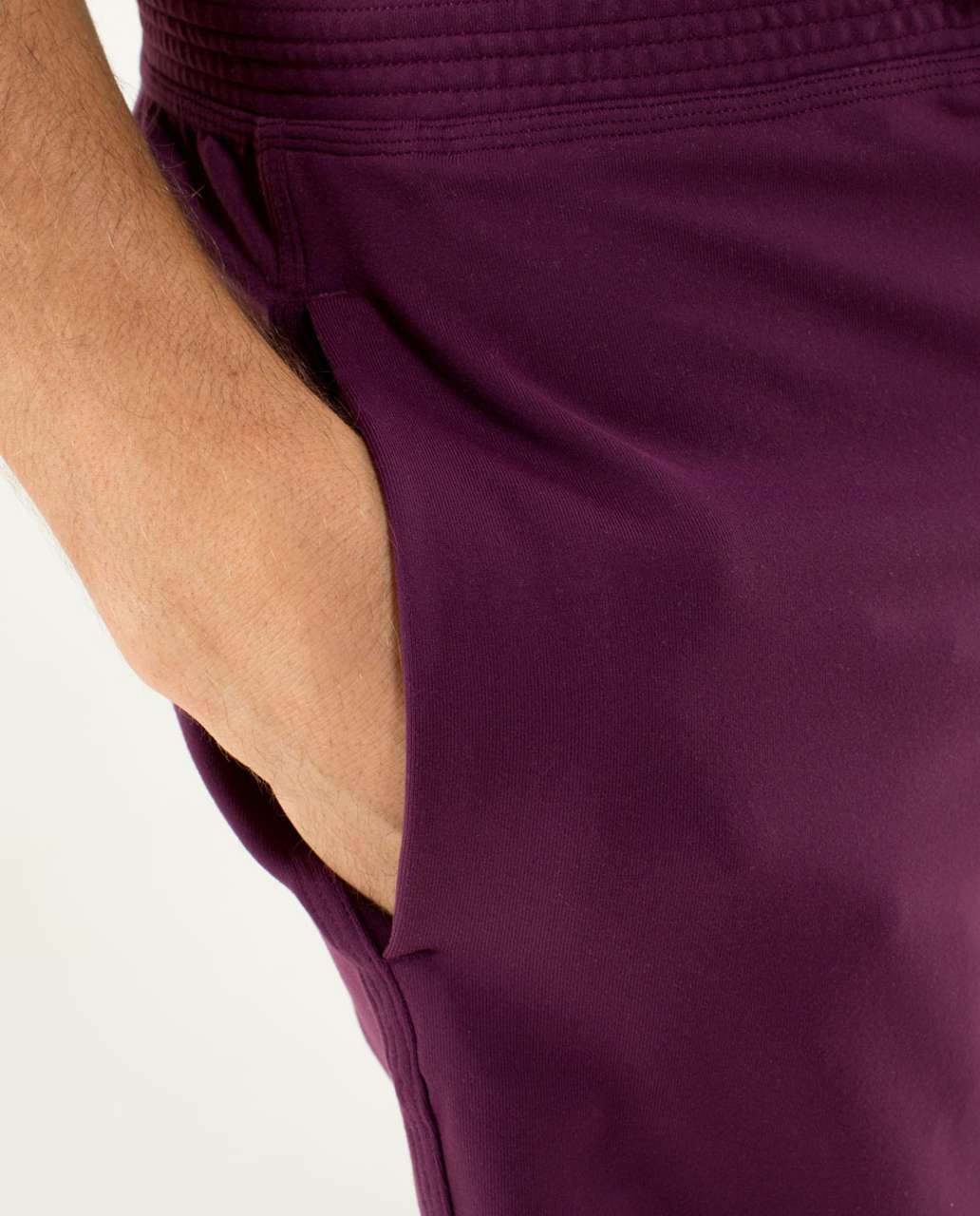 Lululemon Anti-Gravity Short - Plum