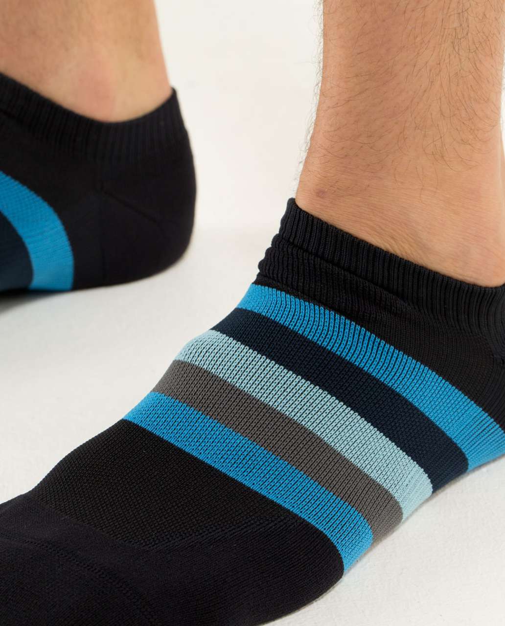 Lululemon Ultimate Low-Pro Run Sock - Black / Cornflower