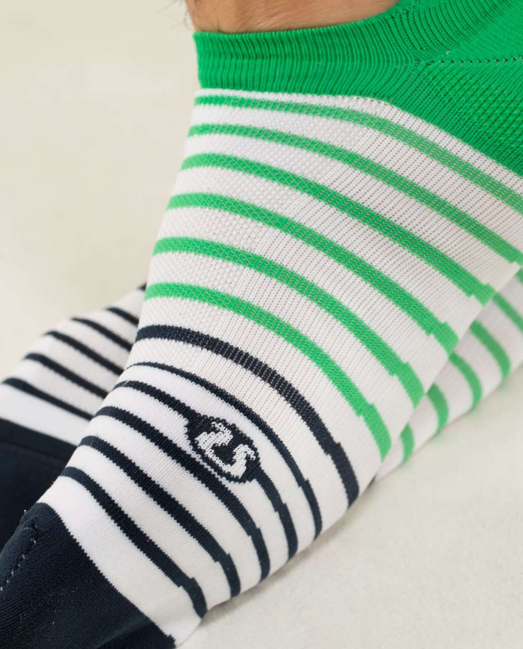 Lululemon No Show Ultimate Run Sock - Hyper Stripe Inkwell Green Bean