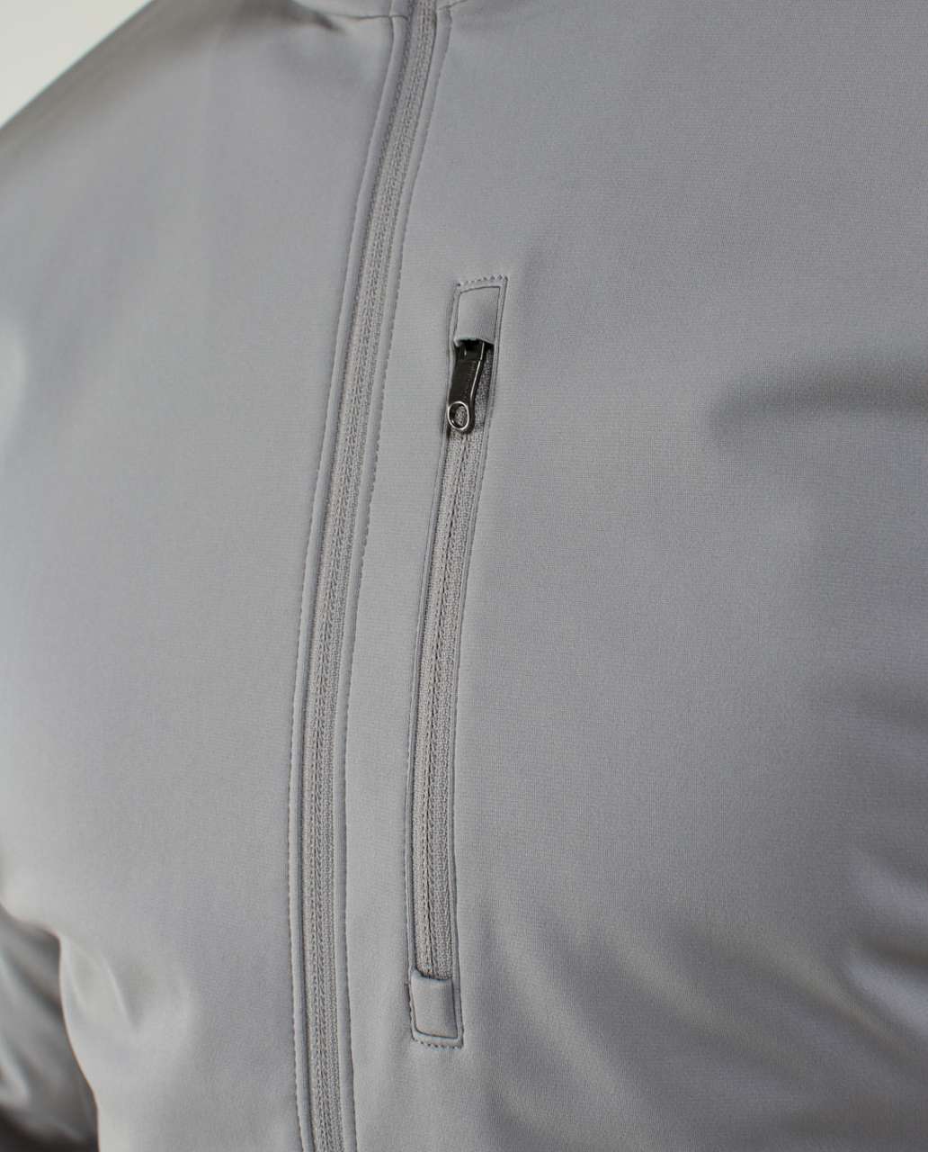 Lululemon Barricade 1/2 Zip - Ambient Grey