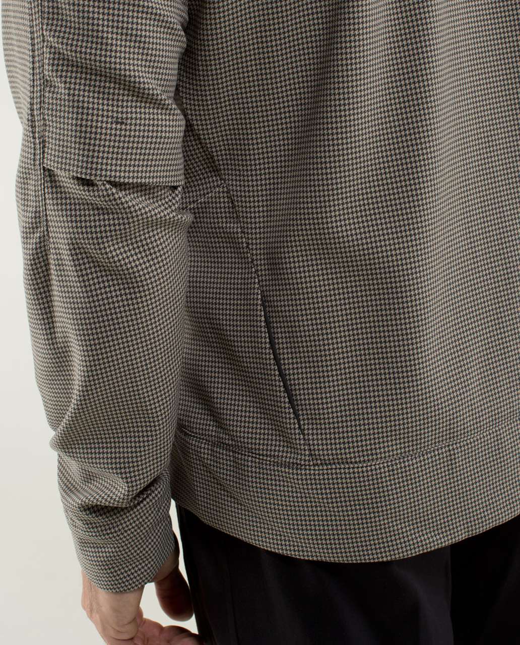 Lululemon Relay Jacket - Houndstooth Swift Mojave Tan / Soot / Inkwell