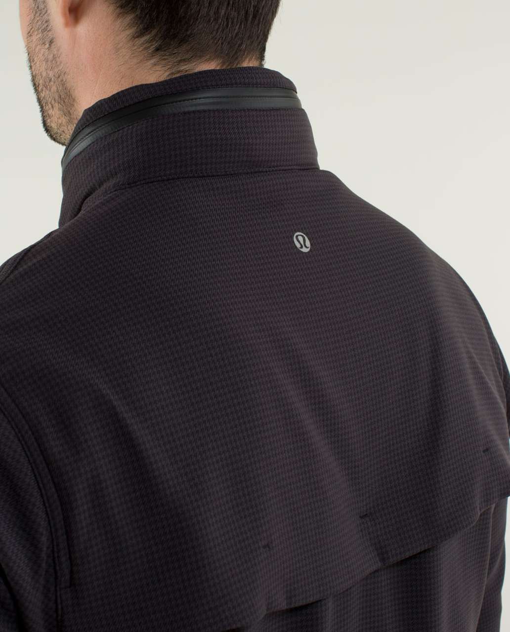 Lululemon Relay Jacket - Houndstooth Swift Black / Soot / Black