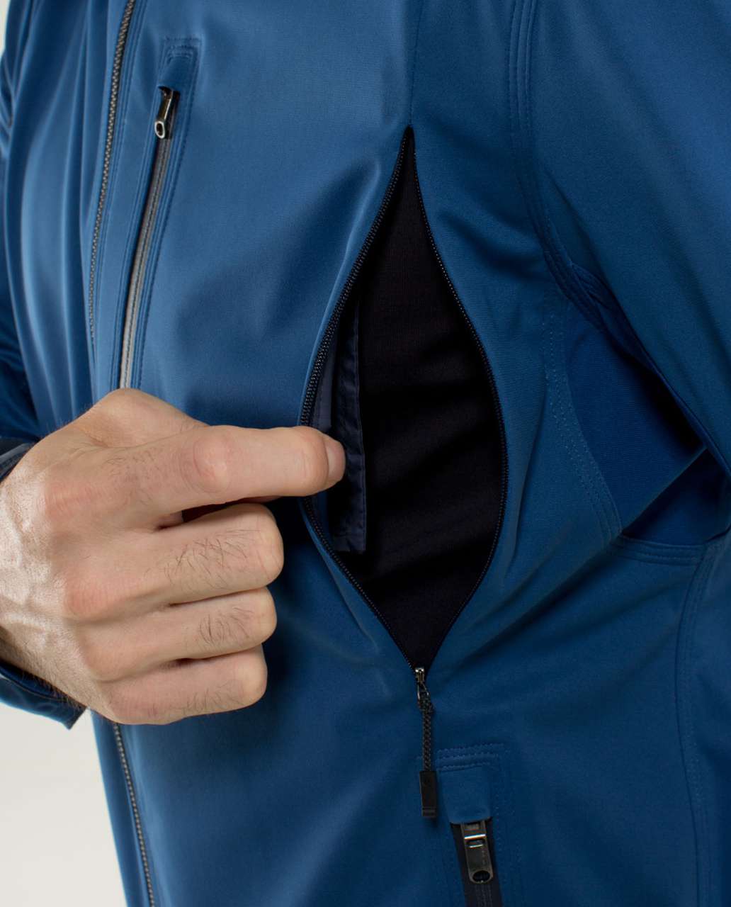 Lululemon Ventilator Jacket - Rugged Blue / Inkwell