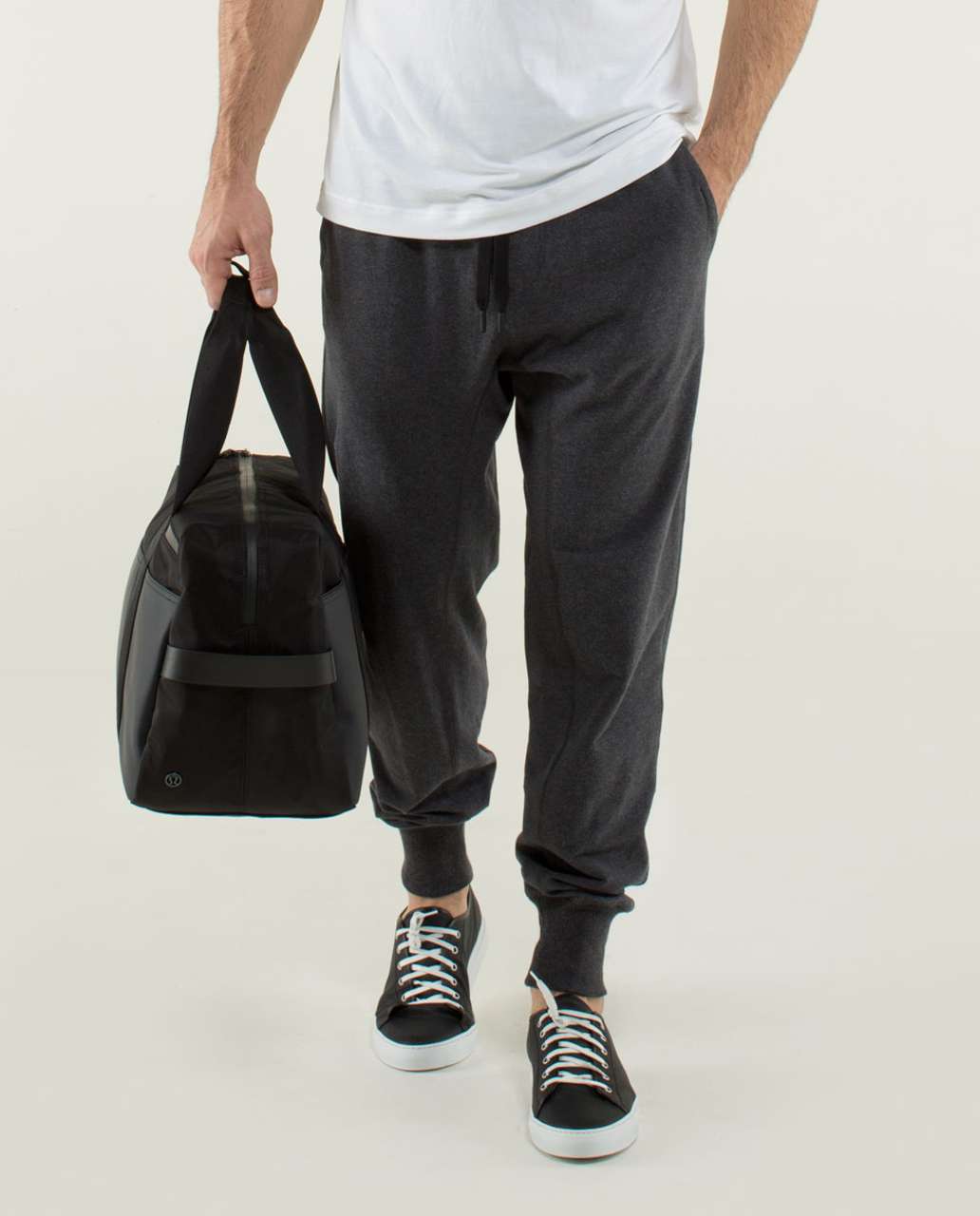 Lululemon Studio Session Bag - Black