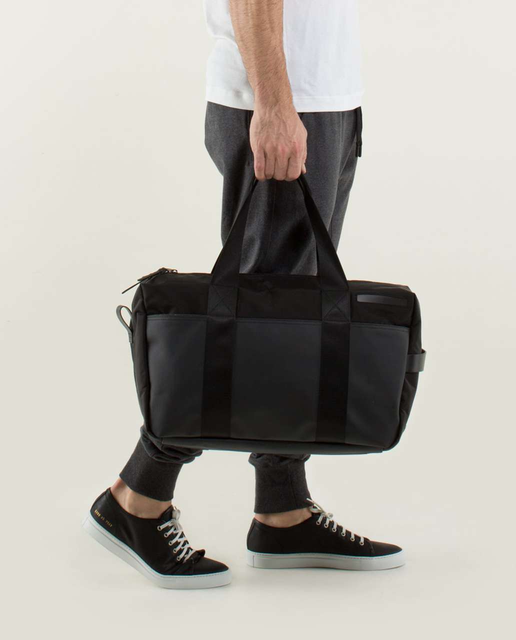 Lululemon Studio Session Bag - Black