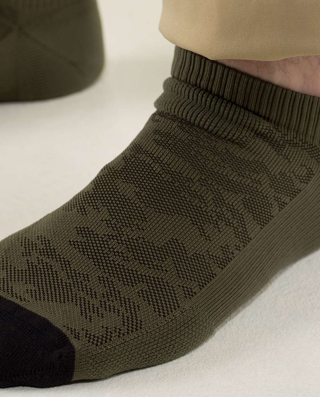 Lululemon Ultimate Low-Pro Run Sock - Camo Fatigue Green