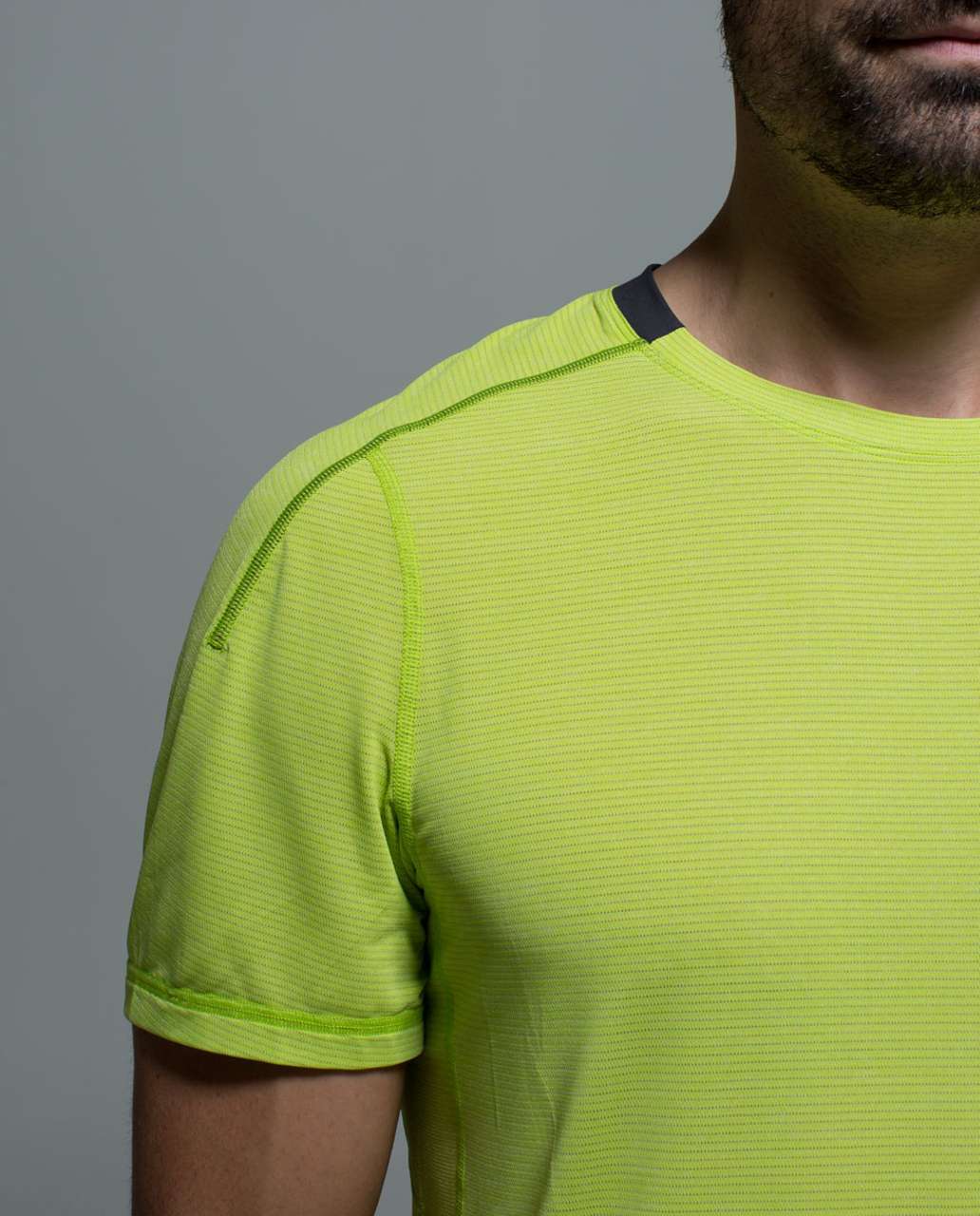 Lululemon Assert Tech Short Sleeve - Heathered Antidote / Soot