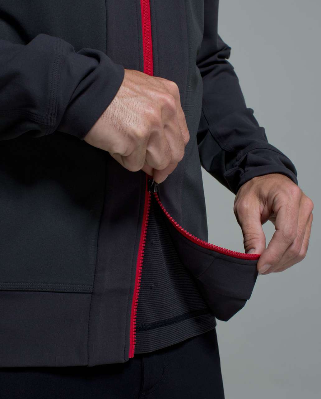 Lululemon Tactic Jacket - Soot / Royal Red