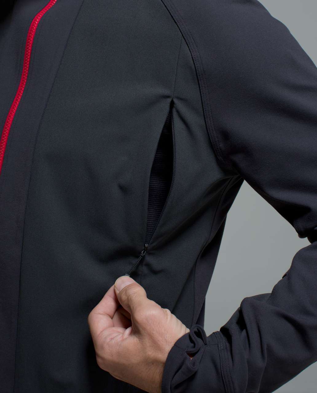 Lululemon Tactic Jacket - Soot / Royal Red