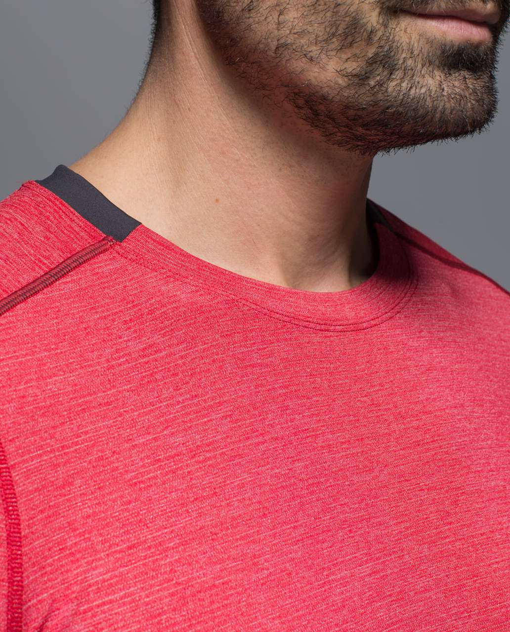 Lululemon Assert Tech Short Sleeve - Heathered Royal Red / Soot