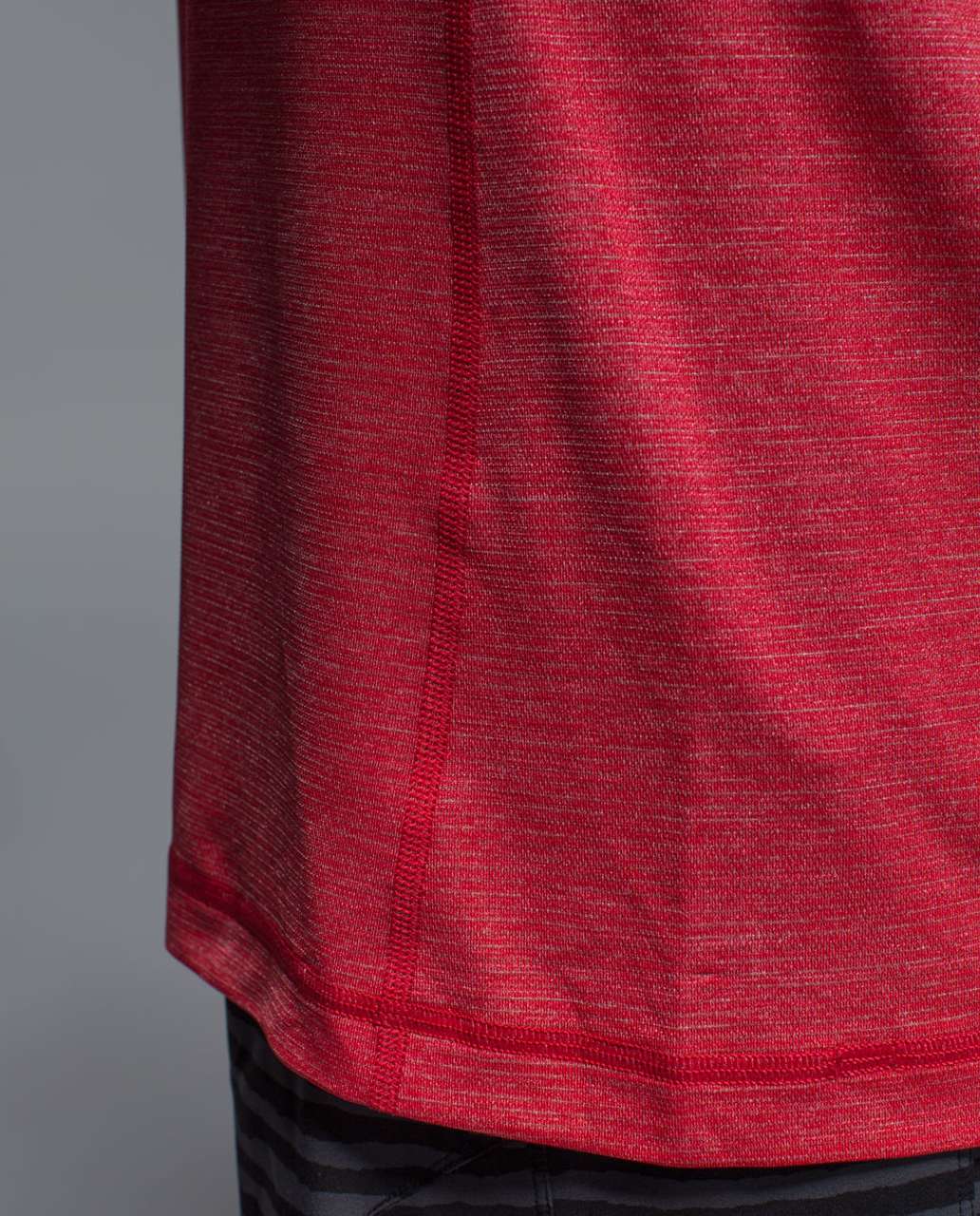 Lululemon Assert Tech Short Sleeve - Heathered Royal Red / Soot